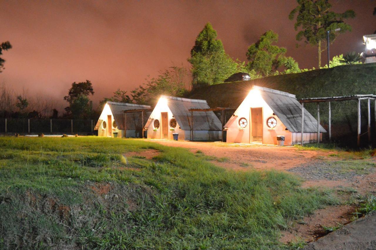 Chalezinhos Sao Roque Villa Bagian luar foto